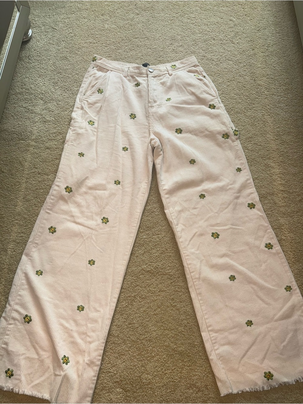 Women’s white and green Floral Embroidered Wide-Leg Jeans